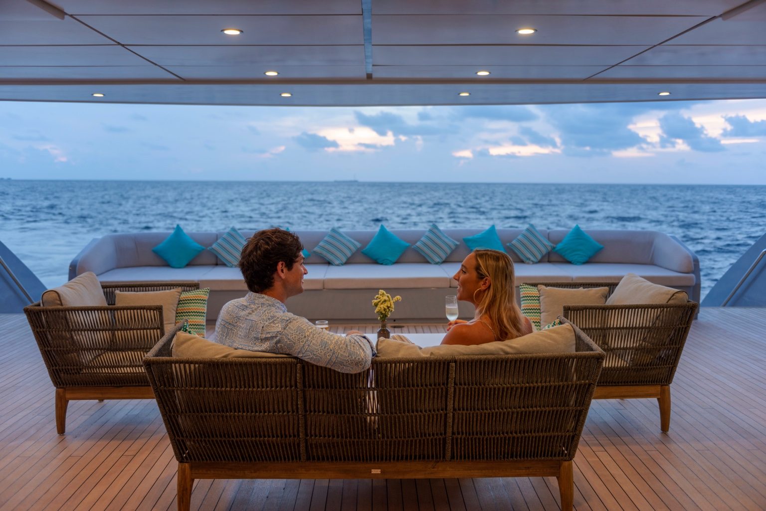 Aft lounge onboard M/Y SEAREX